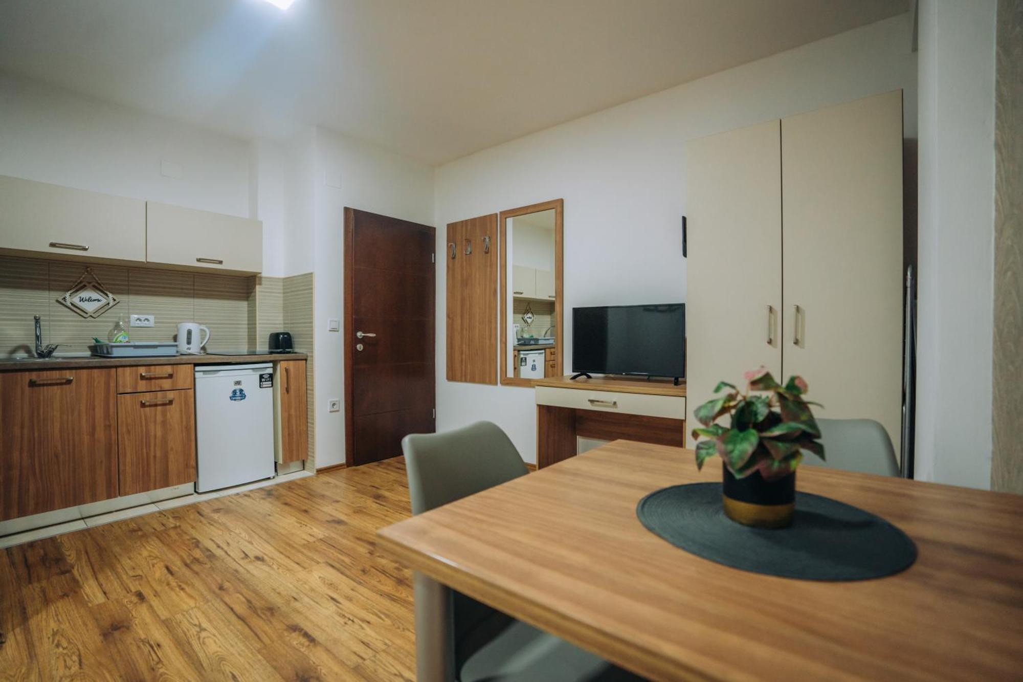Sana Apartments Охрид Екстер'єр фото